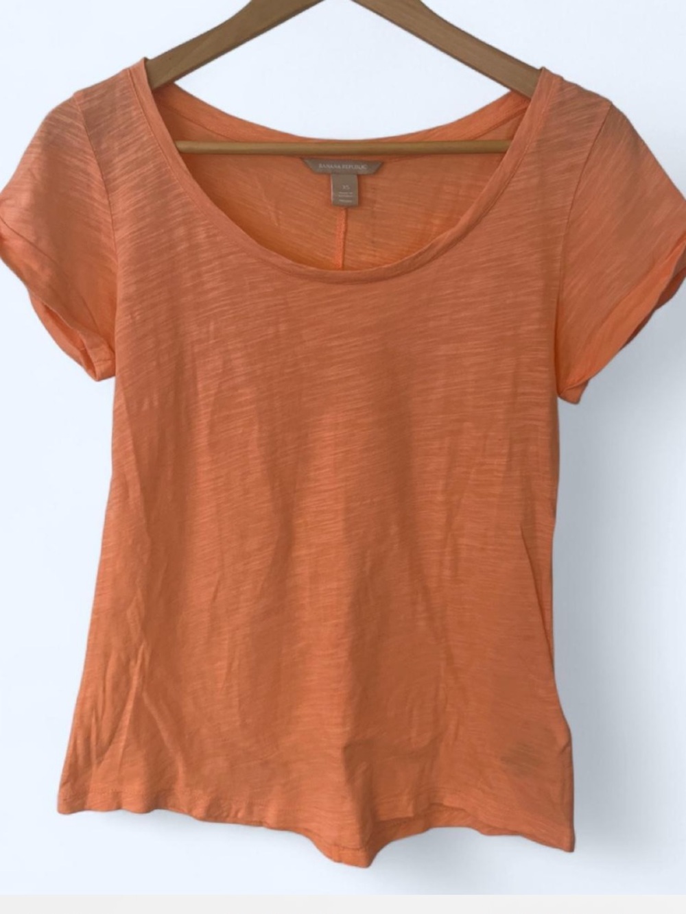 Banana Republic Women's Scoop Neck Tee - peach